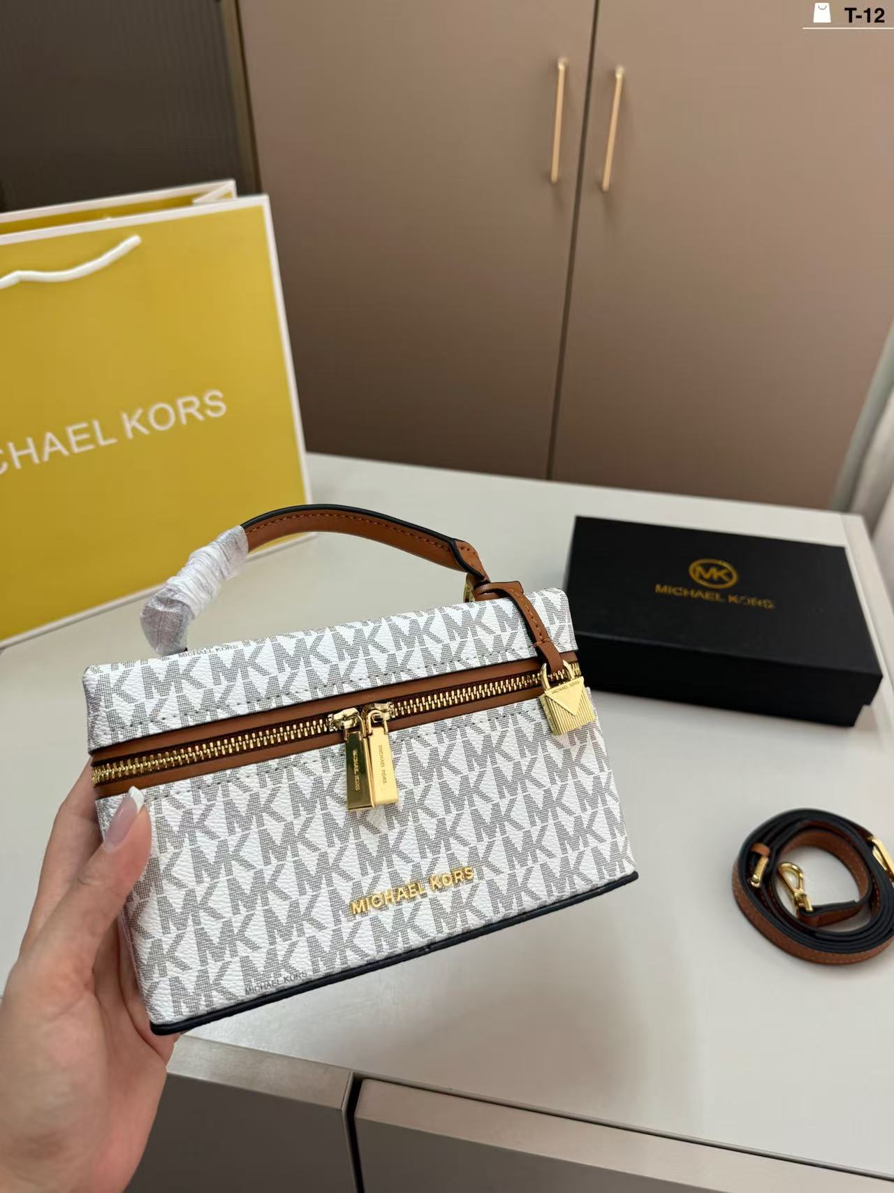 Michael Kors high-quality tote - Women'S Tote Bags Michael Kors review and price